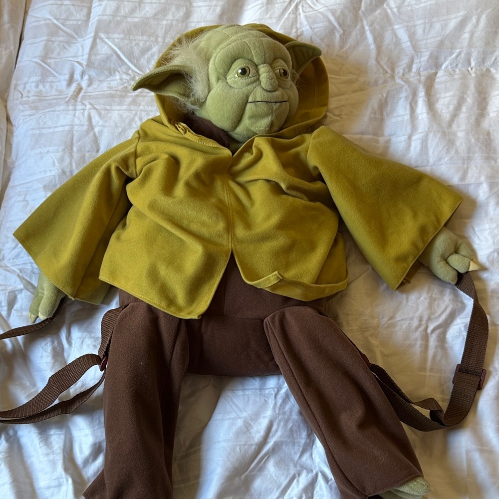 Star Wars Yoda back pack in Green and Brown